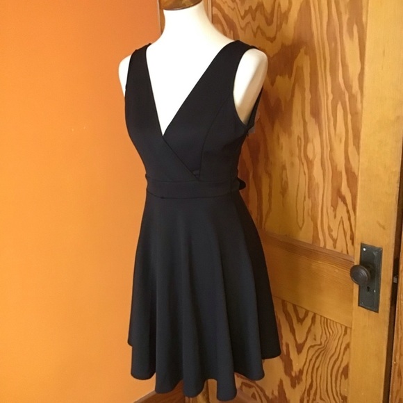 NWT Soprano Black Plunging Sexy Fit & Flare Dress - Picture 13 of 14